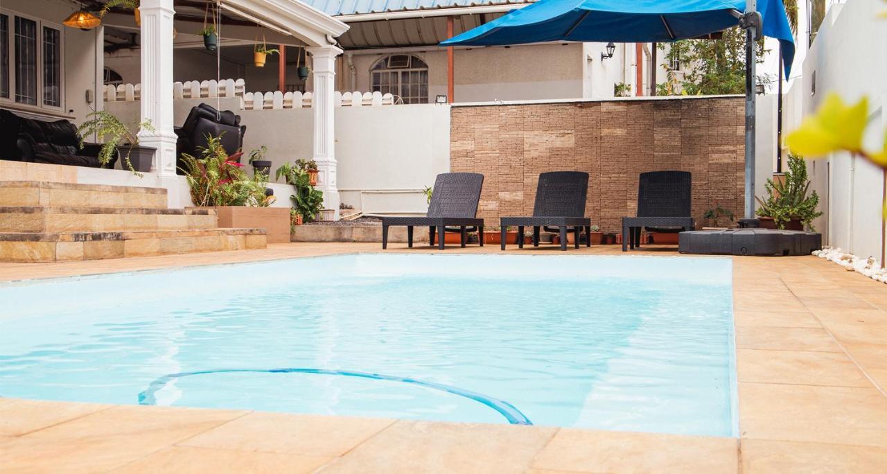 Casa Maria Bed & Breakfast Port Louis Exterior photo